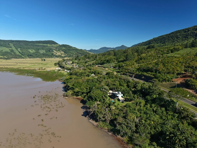 CHÁCARA / SÍTIO À VENDA – UM PARAÍSO NA BEIRA DA LAGOA!: 16ª foto da galeria de imagens do imóvel