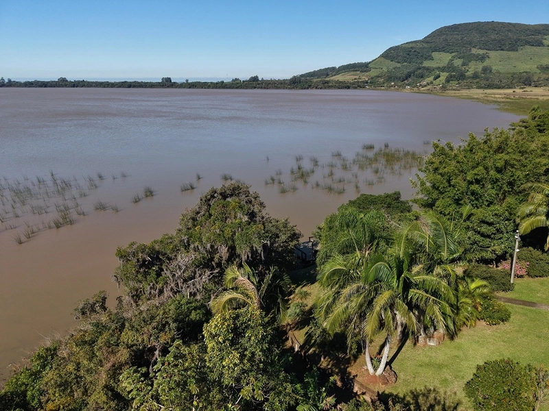 CHÁCARA / SÍTIO À VENDA – UM PARAÍSO NA BEIRA DA LAGOA!: 9ª foto da galeria de imagens do imóvel