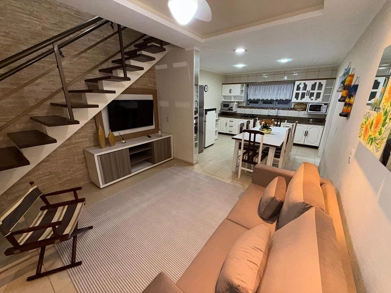 Sobrado à venda na barra de Imbé: 3ª foto da galeria de imagens do imóvel