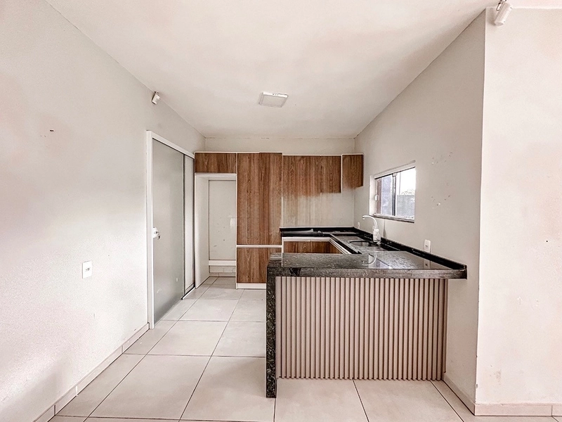 CASA À VENDA NA RAINHA DO MAR – XANGRI-LÁ/RS : 3ª foto da galeria de imagens do imóvel