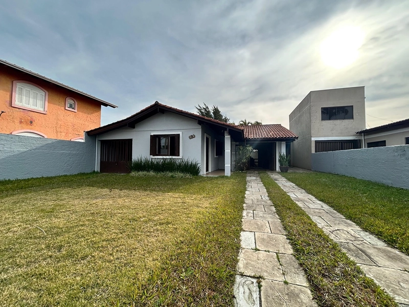 Casa à venda no centro de Imbé: 5ª foto da galeria de imagens do imóvel