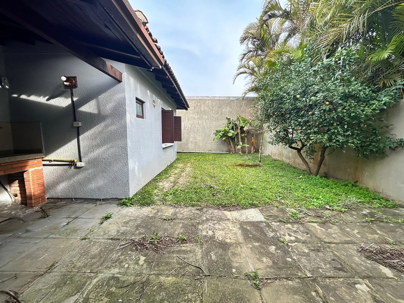 Casa à venda no centro de Imbé: 10ª foto da galeria de imagens do imóvel