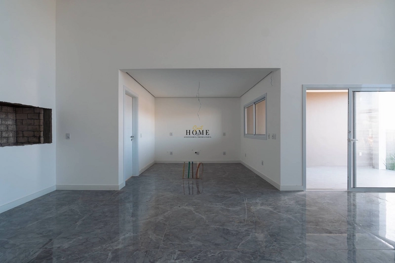 Casa à venda no centro de Imbé: 8ª foto da galeria de imagens do imóvel