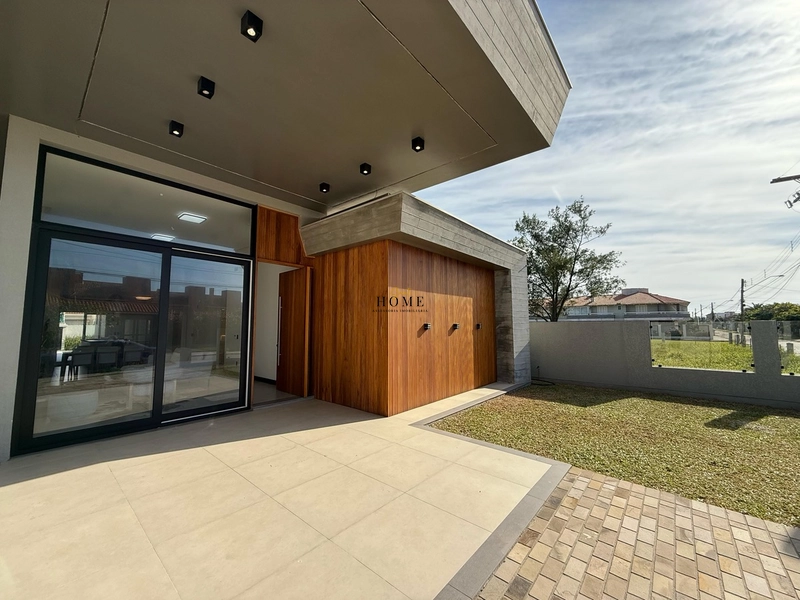 Casa à venda em Xangri-lá: 1ª foto da galeria de imagens do imóvel