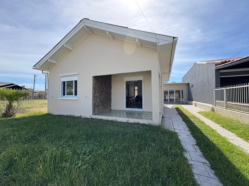 Casa à venda em Mariluz: 3ª foto da galeria de imagens do imóvel