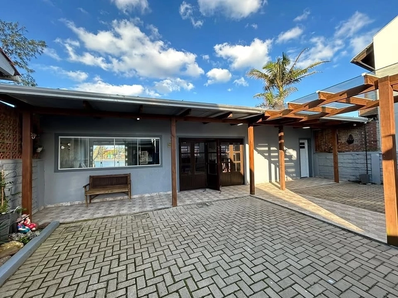 Casa à venda com vista para o Braço Morto : 8ª foto da galeria de imagens do imóvel