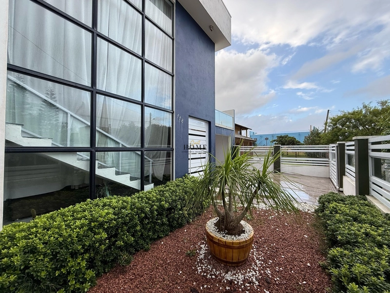 Casa à venda em Mariluz, próximo ao mar!: 28ª foto da galeria de imagens do imóvel