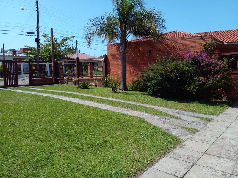 Casa à venda com 2 terrenos em Xangri-lá: 24ª foto da galeria de imagens do imóvel