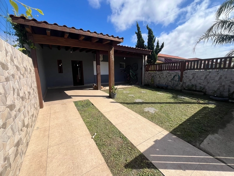 Casa à venda no centro de Imbé : 9ª foto da galeria de imagens do imóvel