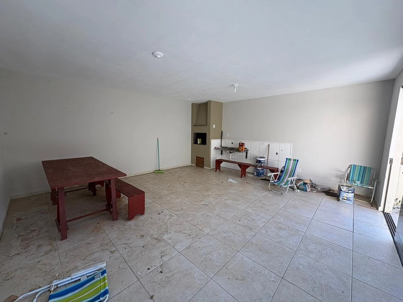 🏡 Casa à venda no centro de Imbé: 7ª foto da galeria de imagens do imóvel