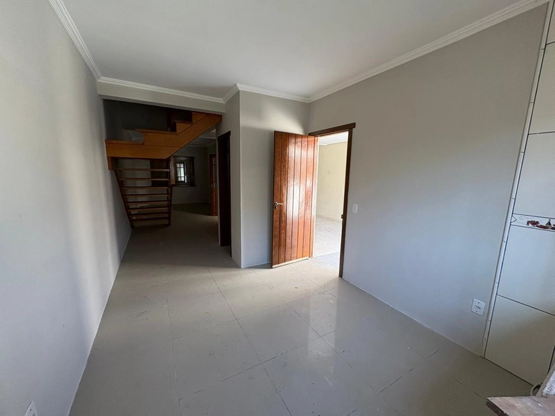 🏡 Casa à venda no centro de Imbé: 3ª foto da galeria de imagens do imóvel