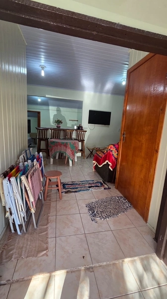 🏡 Casa de Alvenaria à Venda — R$ 270.000,00: 2ª foto da galeria de imagens do imóvel