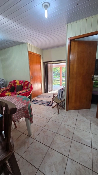 🏡 Casa de Alvenaria à Venda — R$ 270.000,00: 8ª foto da galeria de imagens do imóvel