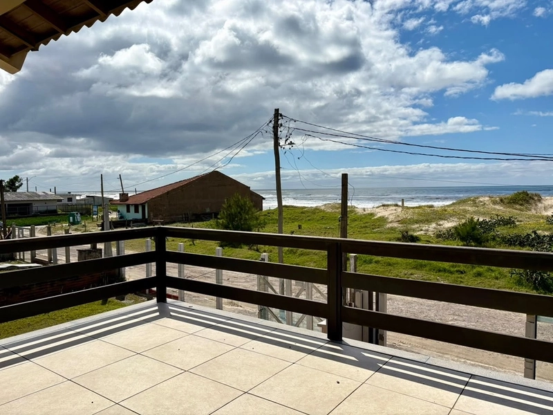 casa à venda : 7ª foto da galeria de imagens do imóvel