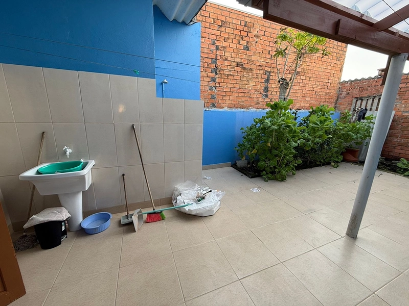 Casa à venda próxima ao mar : 6ª foto da galeria de imagens do imóvel