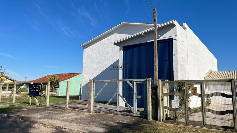 Prédio comercial em Imbé: 1ª foto da galeria de imagens do imóvel