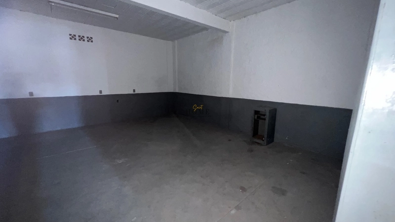 Prédio comercial em Imbé: 3ª foto da galeria de imagens do imóvel