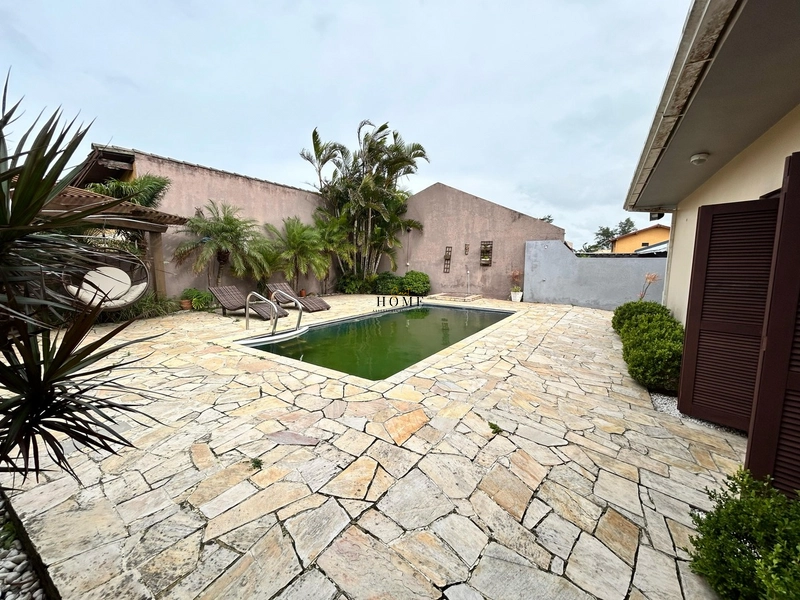 Casa à venda no centro de Imbé: 30ª foto da galeria de imagens do imóvel