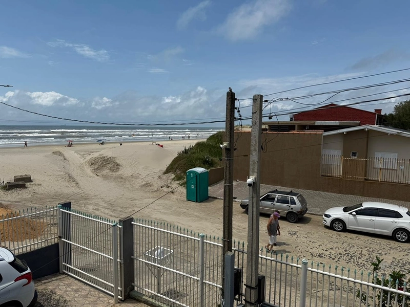 Casa na Beira MAR de Imbé: 18ª foto da galeria de imagens do imóvel
