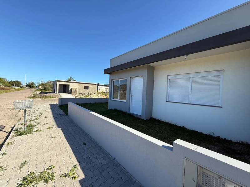 Casa Nova à Venda em Imbé: 10ª foto da galeria de imagens do imóvel