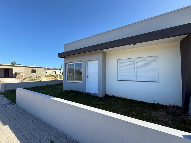 Casa Nova à Venda em Imbé: 4ª foto da galeria de imagens do imóvel