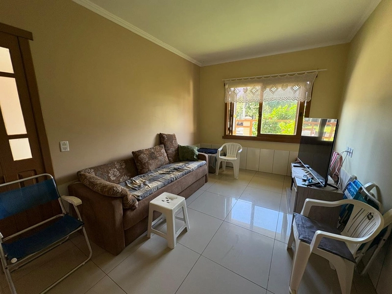 🏡 Sobrado mobiliado à venda no Centro de Imbé!: 2ª foto da galeria de imagens do imóvel