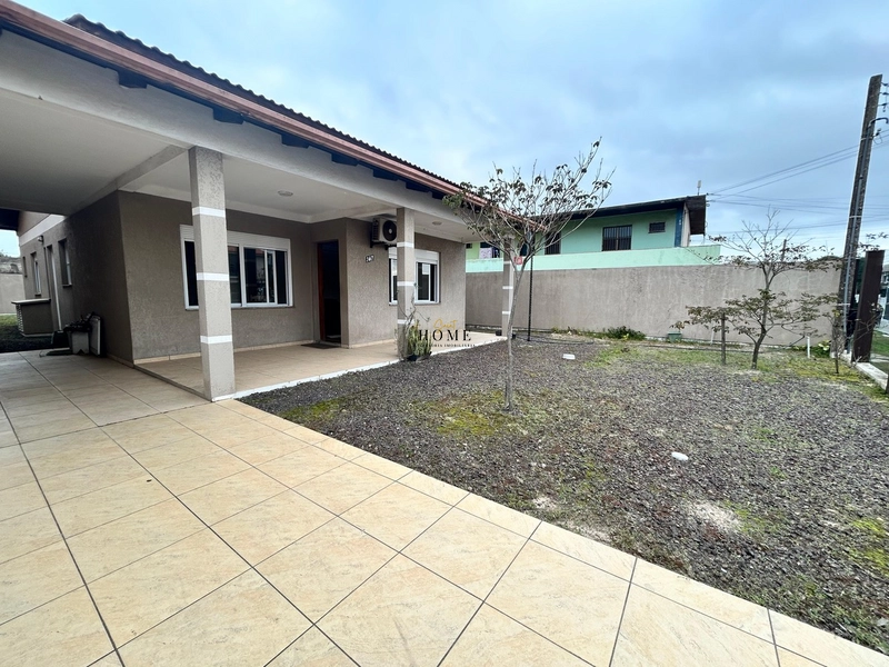 Casa no centro de Imbé: 1ª foto da galeria de imagens do imóvel