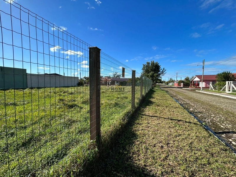 Terreno próximo ao mar em Santa Teresinha: 1ª foto da galeria de imagens do imóvel