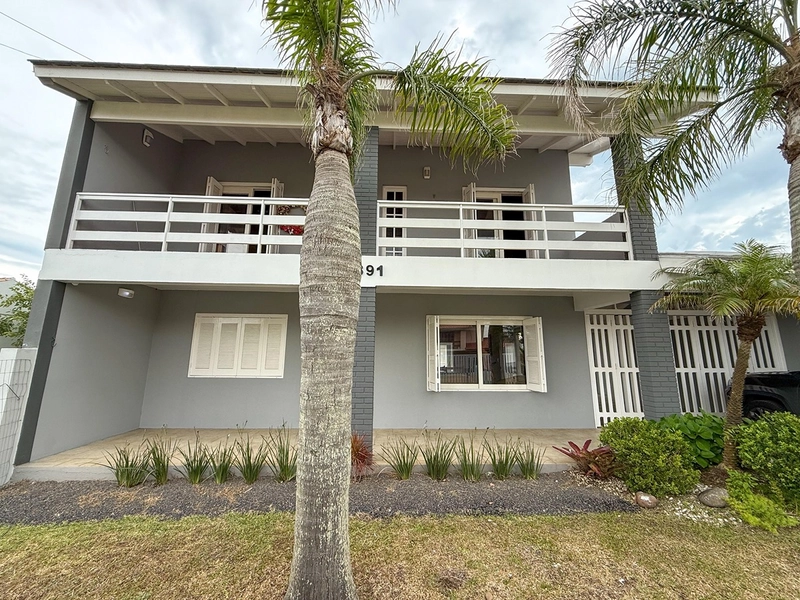 Casa à venda em Imbé – Bairro Centro A poucos metros da Beira-Mar!: 2ª foto da galeria de imagens do imóvel