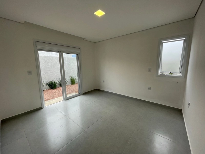 Casa à venda no centro de Imbé: 6ª foto da galeria de imagens do imóvel