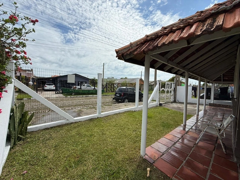 Casa à Venda em Mariluz – Imbé/RS: 2ª foto da galeria de imagens do imóvel
