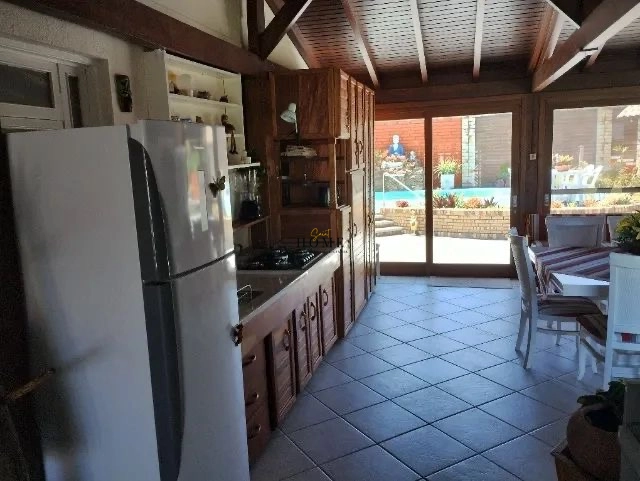 Casa à venda no centro de Imbé: 14ª foto da galeria de imagens do imóvel