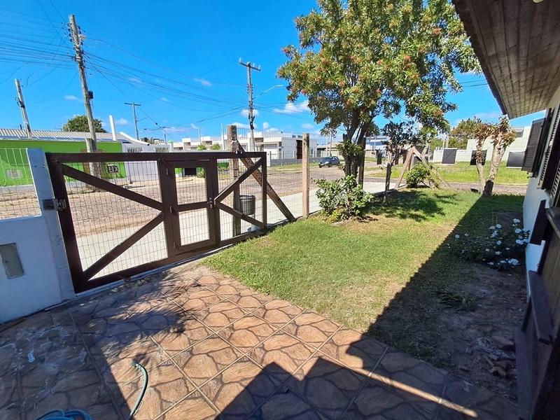 🏡 CASA DE ESQUINA À VENDA NO BALNEÁRIO PRESIDENTE – IMBÉ/RS: 4ª foto da galeria de imagens do imóvel