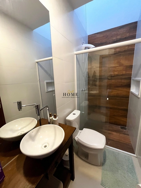Casa à venda no centro de Imbé: 2ª foto da galeria de imagens do imóvel
