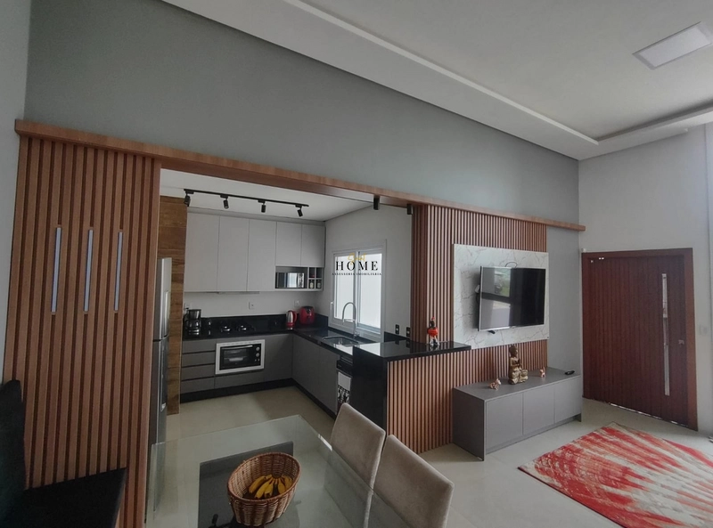 Casa à venda no centro de Imbé: 3ª foto da galeria de imagens do imóvel