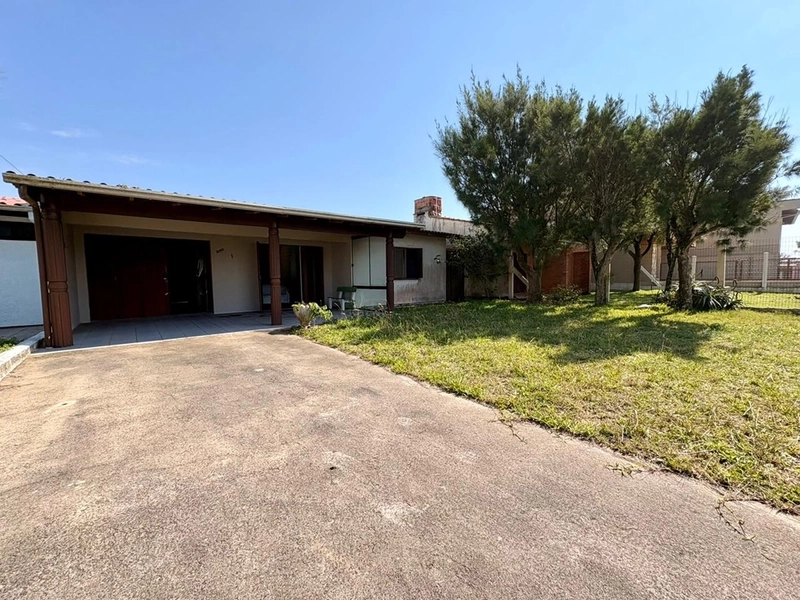 Casa à venda próxima ao mar : 2ª foto da galeria de imagens do imóvel
