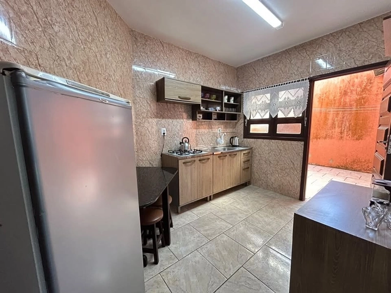 SOBRADO DE ESQUINA À VENDA NO CENTRO DE IMBÉ!: 19ª foto da galeria de imagens do imóvel