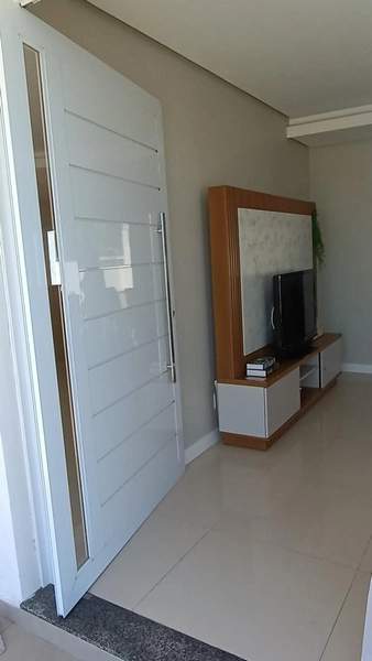 Casa à venda no centro de Imbé: 18ª foto da galeria de imagens do imóvel