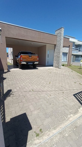 Casa à venda no centro de Imbé: 16ª foto da galeria de imagens do imóvel