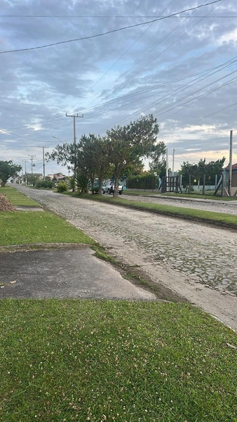 Casa à venda em Mariluz: 3ª foto da galeria de imagens do imóvel