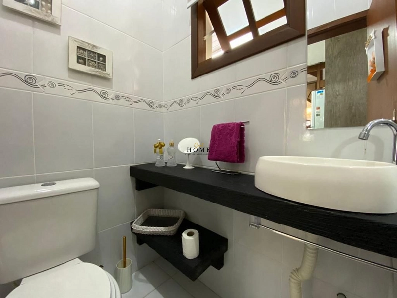 Casa à venda no centro de Imbé: 14ª foto da galeria de imagens do imóvel
