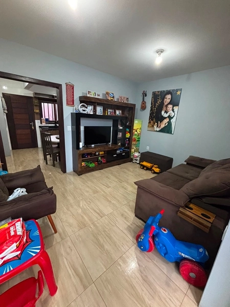 Casa à venda no centro de Imbé: 2ª foto da galeria de imagens do imóvel