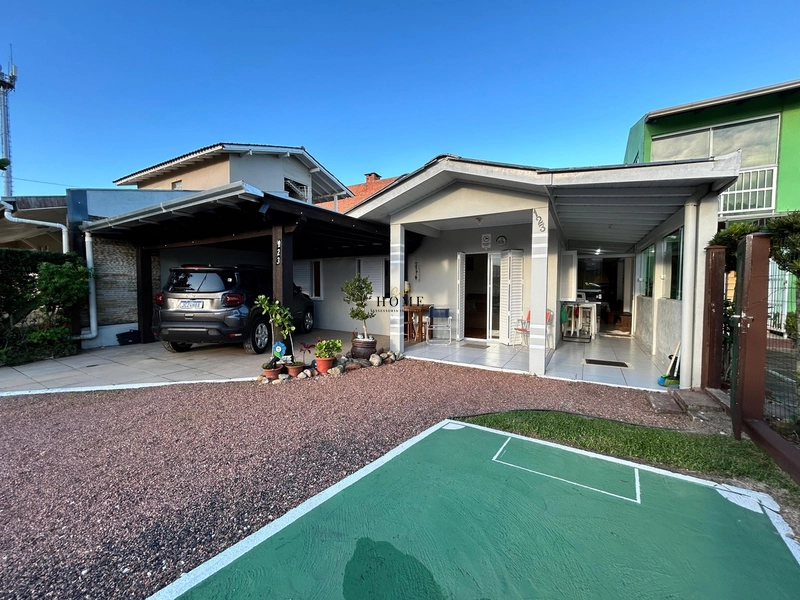 Casa à venda em Imbé!: 1ª foto da galeria de imagens do imóvel