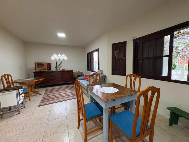 🏡 Casa à Venda no Balneário Mariluz – Imbé/RS | Próxima ao Mar 🌊: 3ª foto da galeria de imagens do imóvel
