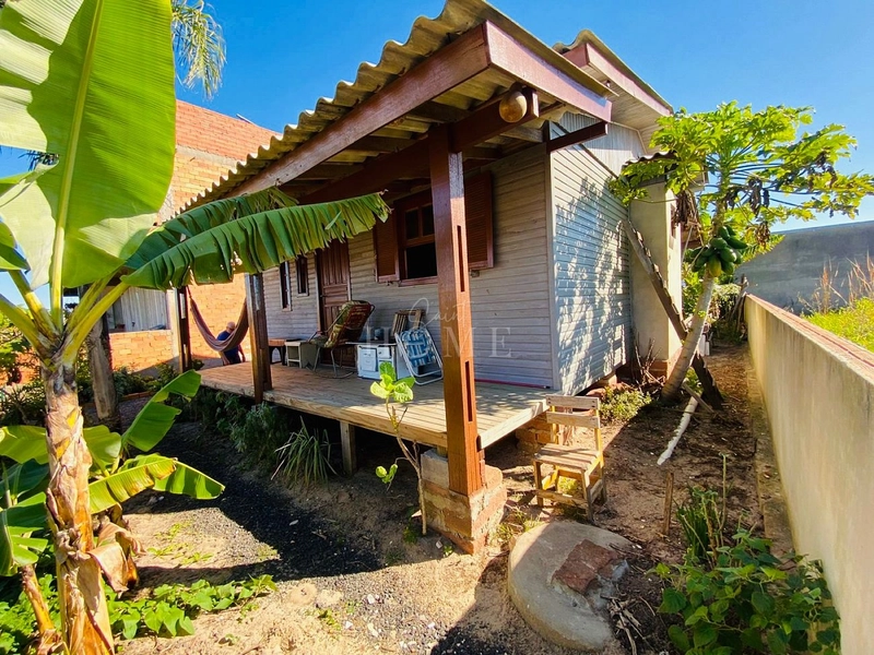Casa à venda: 2ª foto da galeria de imagens do imóvel