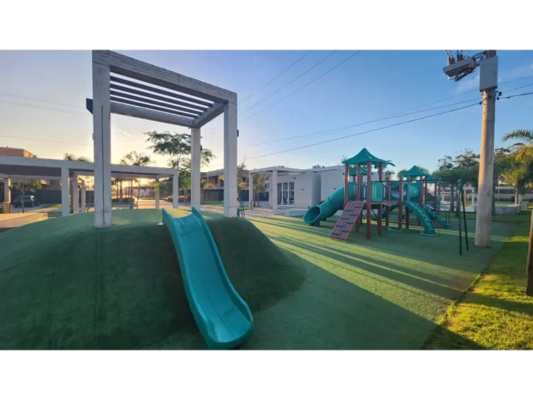 CASA COM 3 DORMITÓRIOS NO MURANO : 35ª foto da galeria de imagens do imóvel