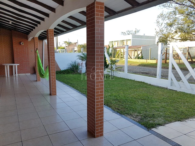 Casa à venda, próximo ao mar: 4ª foto da galeria de imagens do imóvel