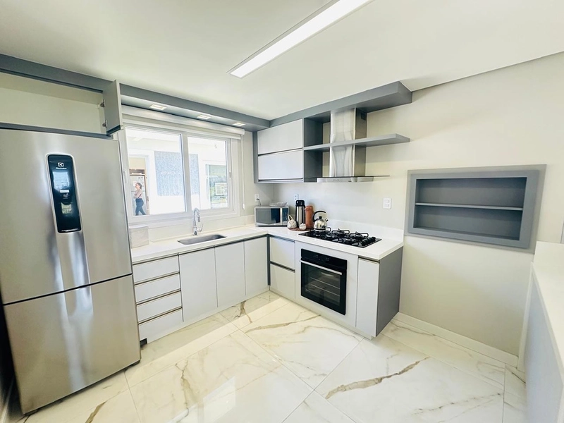 Casa à venda em Atlântida Sul : 7ª foto da galeria de imagens do imóvel