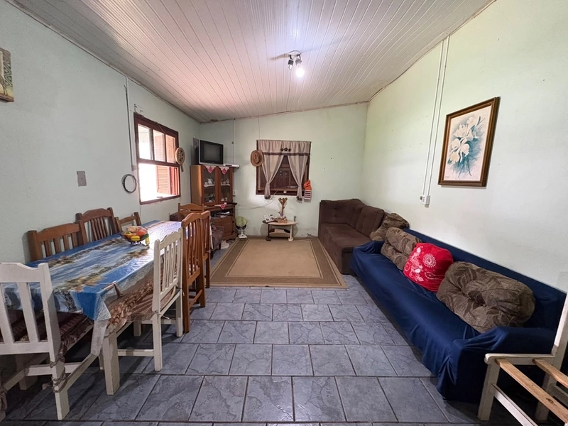 🏡 RESIDÊNCIA À VENDA – EXCELENTE OPORTUNIDADE!: 2ª foto da galeria de imagens do imóvel
