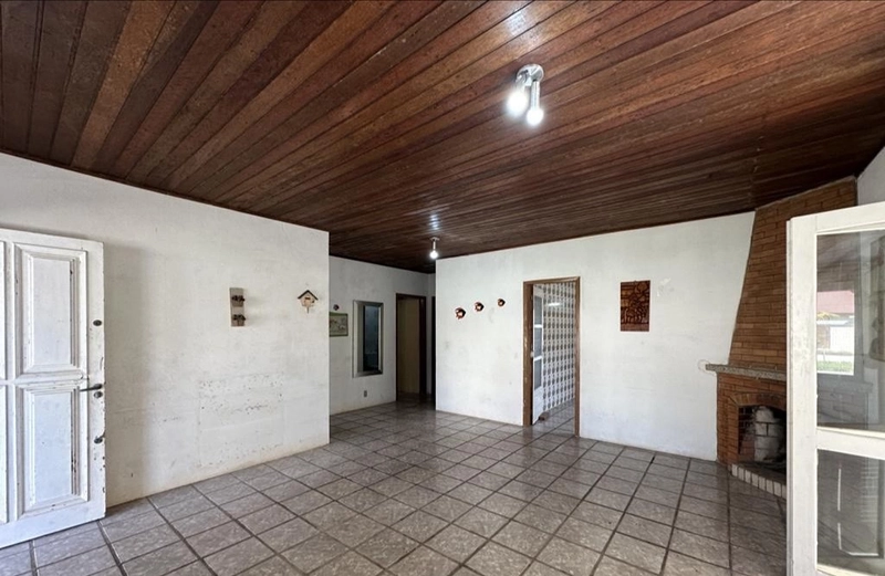 Casa à venda no centro de Imbé: 4ª foto da galeria de imagens do imóvel
